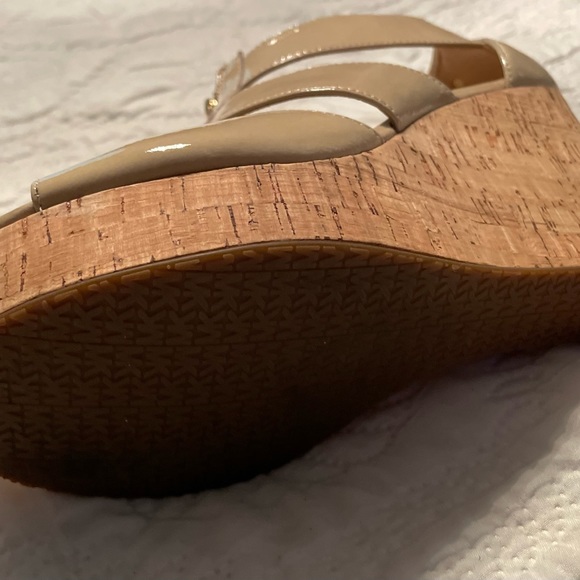 Michael Kors Damita Patent Cork Wedges - Picture 4 of 5